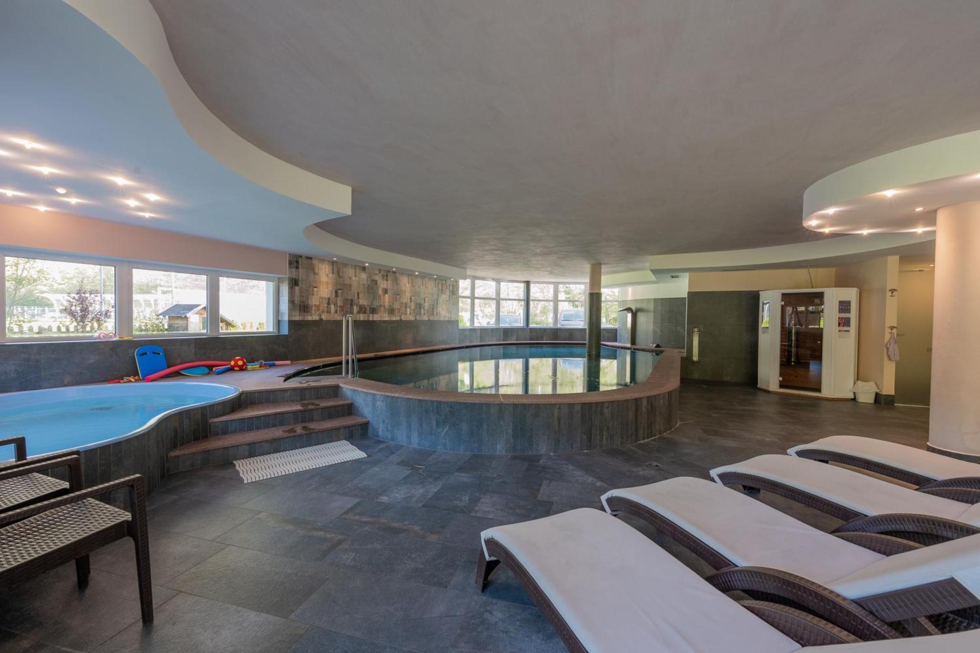 Hotel Alpin كولّي إيساركو المظهر الخارجي الصورة