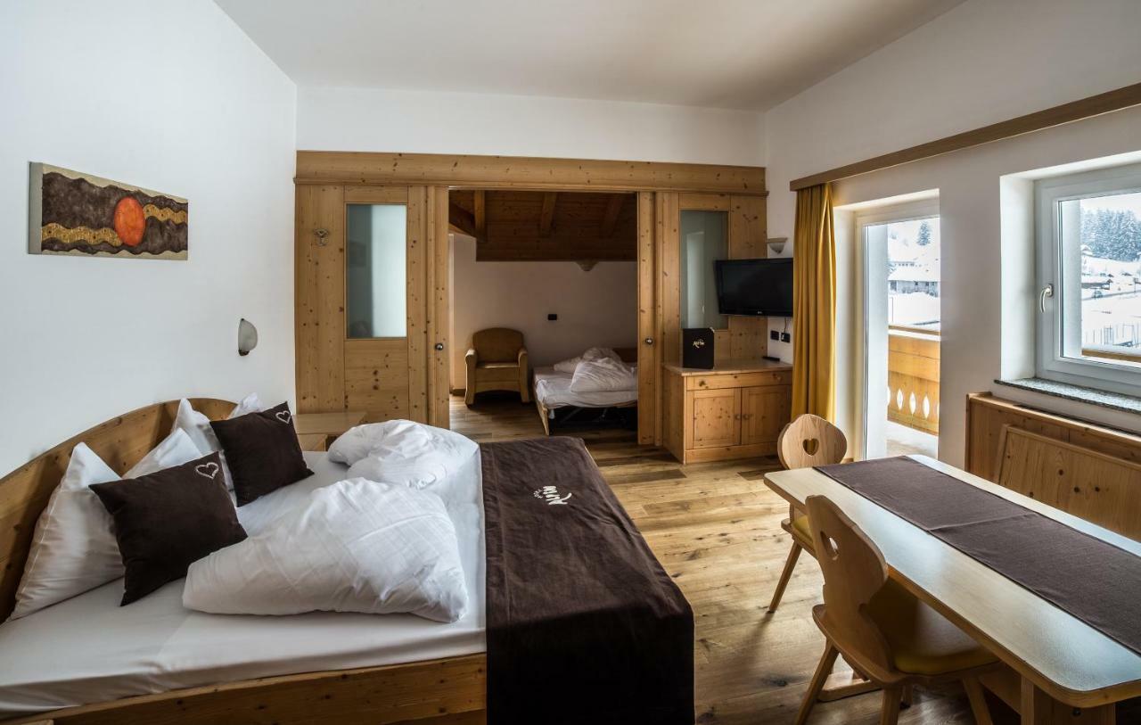 Hotel Alpin كولّي إيساركو المظهر الخارجي الصورة